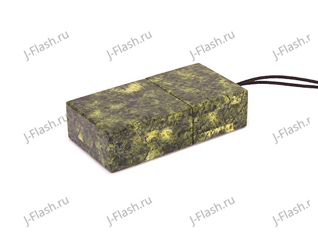 Общий вид USB флешки из камня змеевик