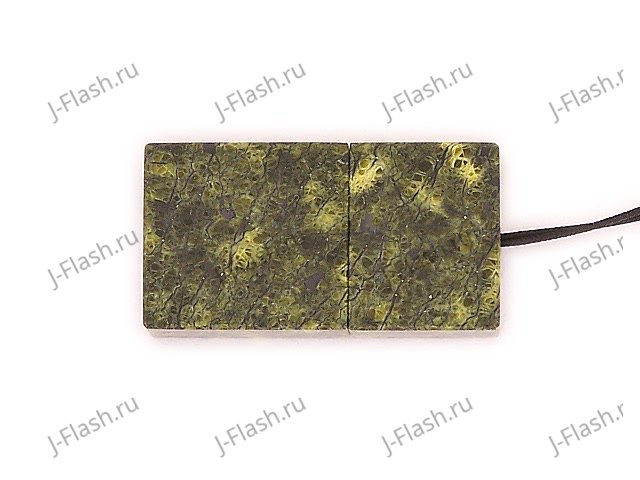 Закрытая USB флешка из камня змеевик: вид сверху