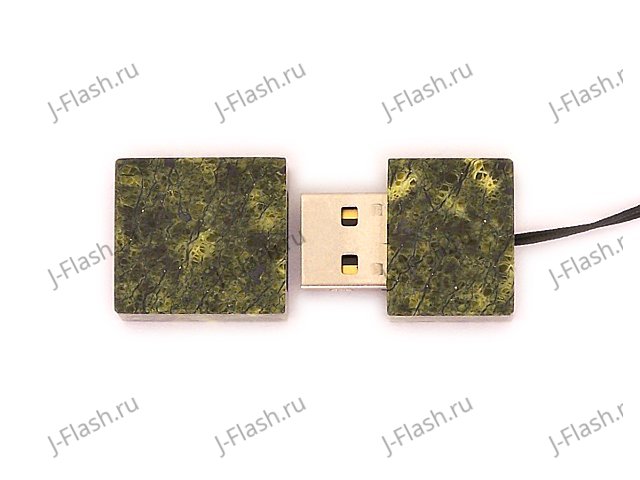 Открытая USB флешка из камня змеевик: вид сверху