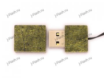 Открытая USB флешка из камня змеевик: вид сверху