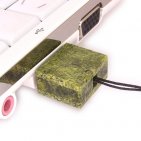 USB флешка из камня змеевик: в ноутбуке