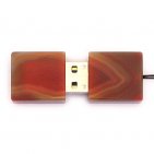 Открытая USB флешка из камня агат: вид сверху