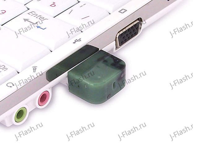 USB флешка из камня змеевик: в ноутбуке