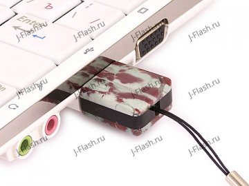 USB флешка из камня яшма: в ноутбуке
