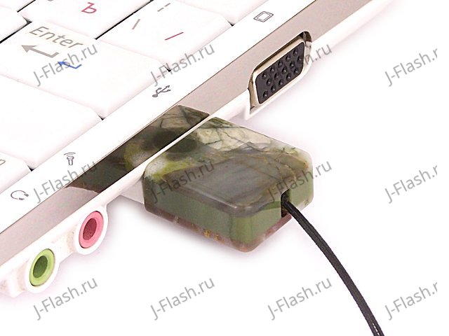 USB флешка из камня яшма: в ноутбуке