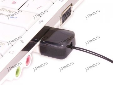 USB накопитель из черного агата: в ноутбуке