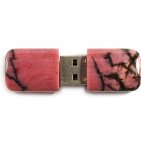 USB накопитель из родонита: вид сверху
