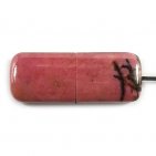 USB накопитель из родонита: вид сверху