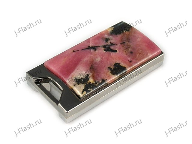 Флешка в металлическом корпусе с родонитом: общий вид;