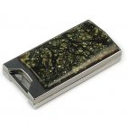 Флешка в металлическом корпусе со змеевиком: общий вид