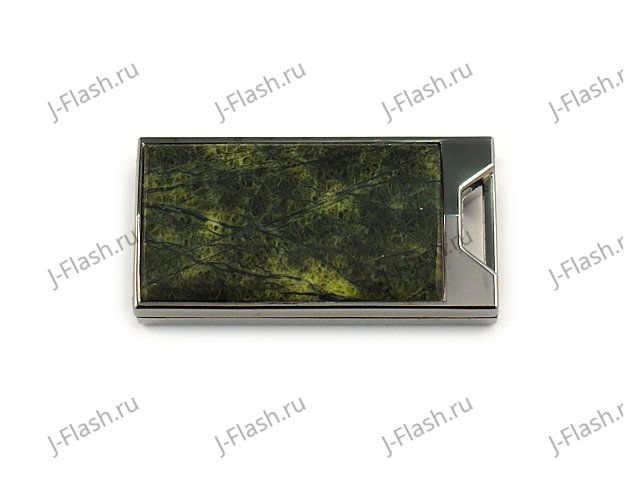 Флешка в металлическом корпусе со змеевиком (офитом): вид сверху