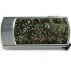 Флешка в металлическом корпусе со змеевиком: вид сверху