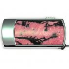 Флешка в металлическом корпусе с камнем родонит: вид сверху