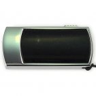 Флешка в металлическом корпусе с черным змеевиком: вид сверху