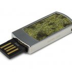 Подарочная флешка с камнем змеевик: USB разъем выдвинут