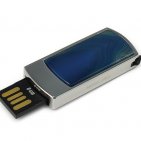 Сувенирная флешка с агатом: USB разъем выдвинут