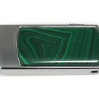 Флешка в малахите: вид сверху