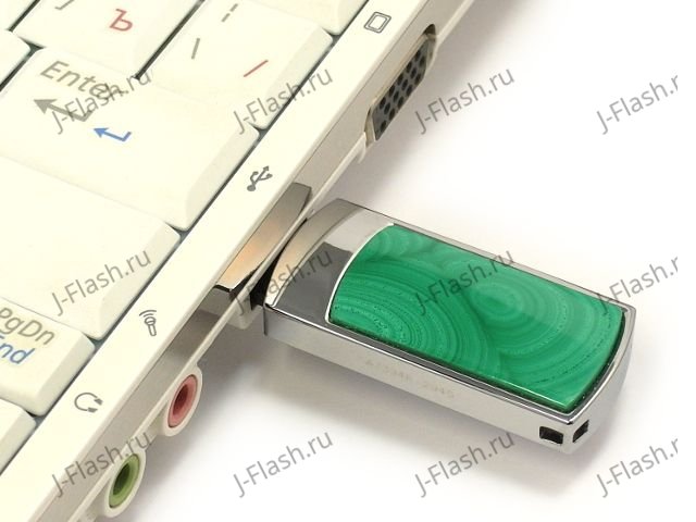 Сувенирная флешка с малахитом: подключение к компьютеру