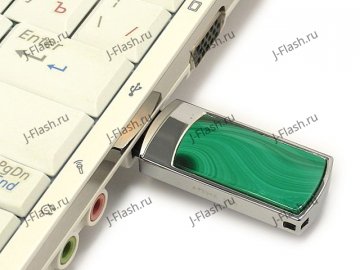 Флешка в малахите: подключение к компьютеру