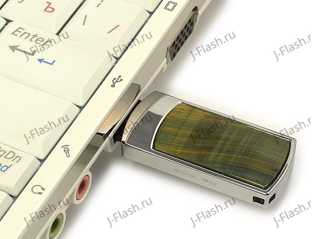 Флешка с камнем тигровым глазом: подключение к компьютеру