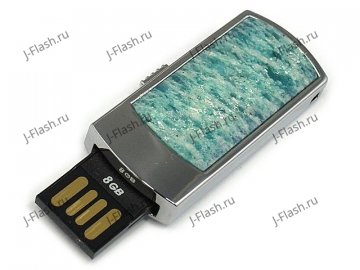 Флешка с камнем амазонит: искры на камне, разъем выдвинут