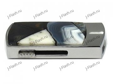 Подарочная флешка с мозаикой: вид сбоку