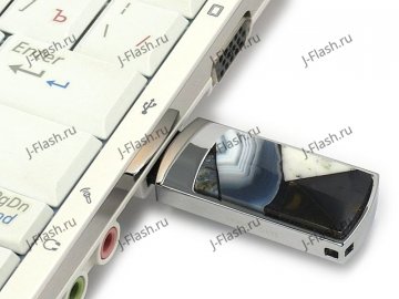 USB накопитель в мозаике: подключение к компьютеру