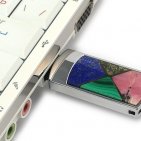 Мозаичная флешка: подключение к компьютеру