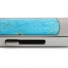 Флешка в бирюзе: вид сбоку