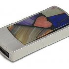 Любовная USB флешка с мозаикой: общий вид